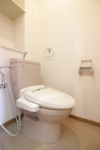 ビューカトレアのトイレ|嬉しい温水洗浄便座付き♪