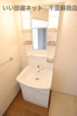 サバーブトリプルの洗面所|スペースが確保できる洗面所です