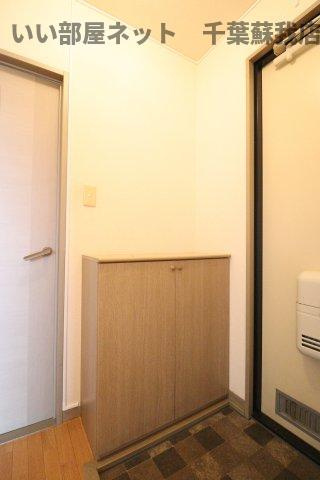 サバーブトリプルの玄関|シンプルで使いやすい玄関です