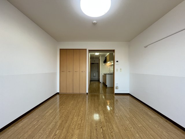 スカイマンションBの居間・リビング