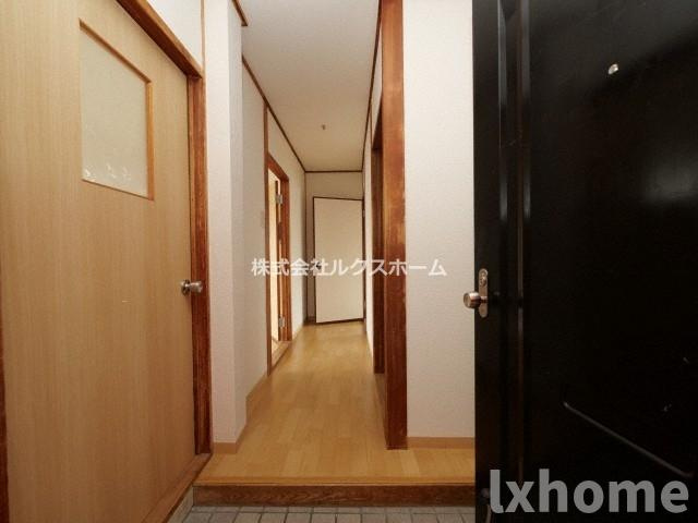 シャンテ並木Iの玄関