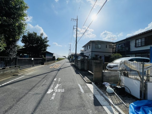 子育て世代にマッチする充実の環境の前面道路含む現地写真|前面道路含む現地写真です