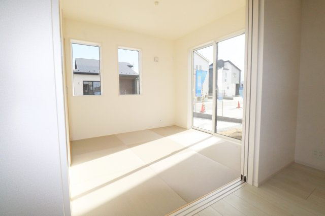 郡山市芳賀３丁目　　　８号棟　　　芳賀小学校、郡山第４中学区の和室