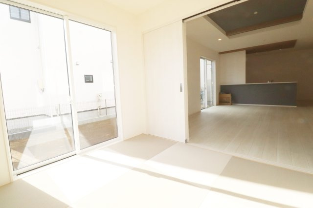 郡山市芳賀３丁目　　　８号棟　　　芳賀小学校、郡山第４中学区の和室