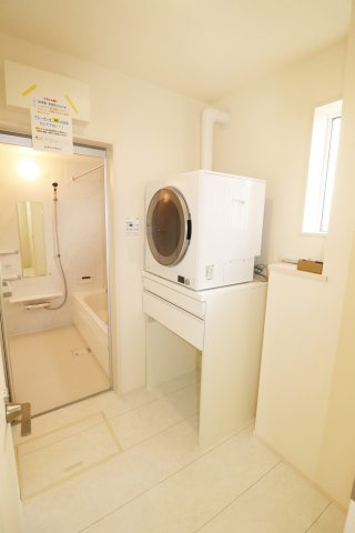 郡山市芳賀３丁目　　　８号棟　　　芳賀小学校、郡山第４中学区の和室|※同社施工例