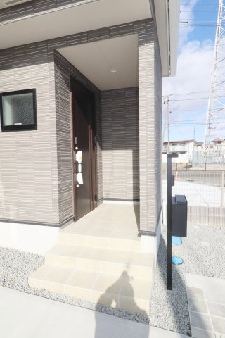 郡山市芳賀３丁目　　　８号棟　　　芳賀小学校、郡山第４中学区の玄関