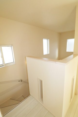 郡山市芳賀３丁目　　　８号棟　　　芳賀小学校、郡山第４中学区の内装