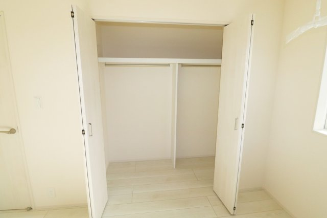 郡山市芳賀３丁目　　　８号棟　　　芳賀小学校、郡山第４中学区の収納