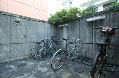 【その他共用部分】 | アステール荻窪 | 駐輪場完備。