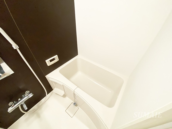 キャッスルカネコの浴室|追焚機能付のバスタブです