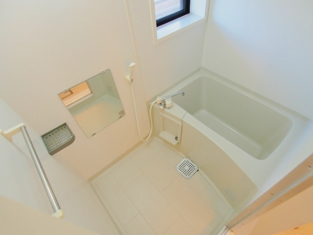 ウイングMISAWA　IIIの浴室