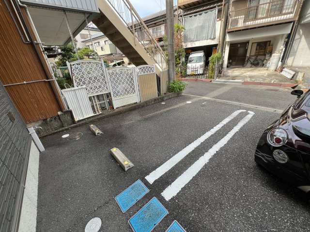 シャーメゾン フォルテの駐車場