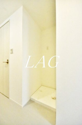 【設備】 | セレブラーレ町屋 | 室内洗濯機置場になります。