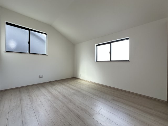 明石市西明石町２丁目新築戸建Ｂ号棟の洋室