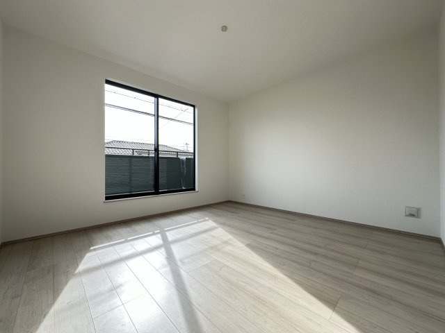 明石市西明石町２丁目新築戸建Ｂ号棟の洋室