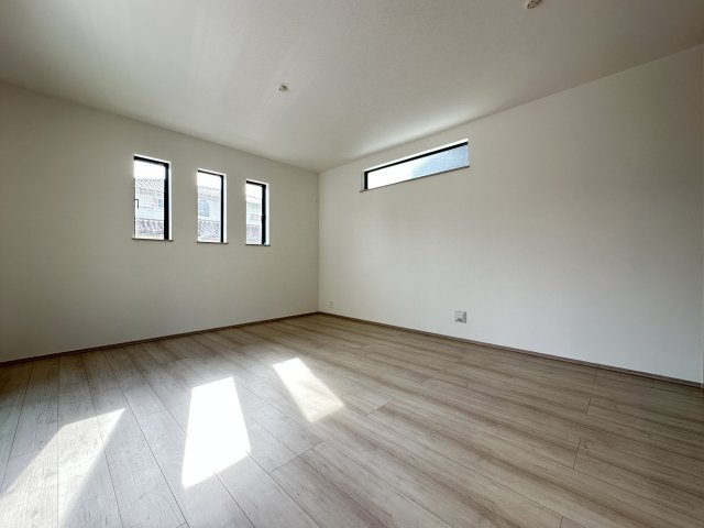 明石市西明石町２丁目新築戸建Ｂ号棟の居間・リビング