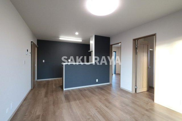 ベルメゾンⅢの居間・リビング|2025年12月撮影。