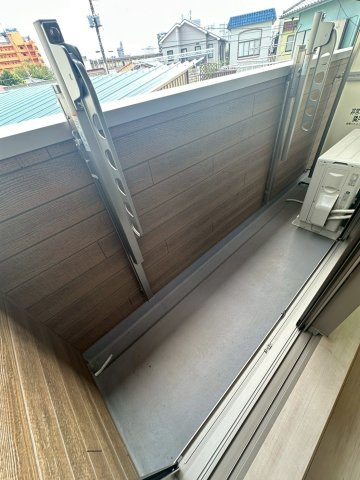 【バルコニー】