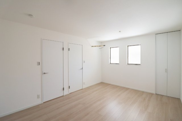 椥辻草海道町の洋室