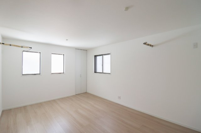 椥辻草海道町の洋室