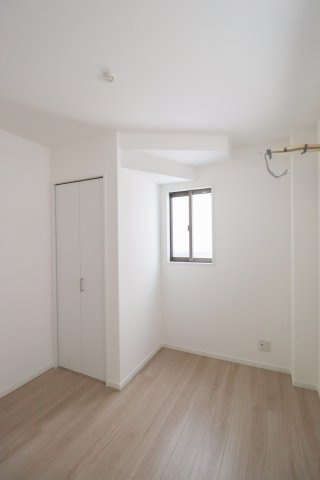 椥辻草海道町の洋室