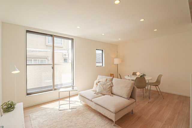 椥辻草海道町の居間・リビング