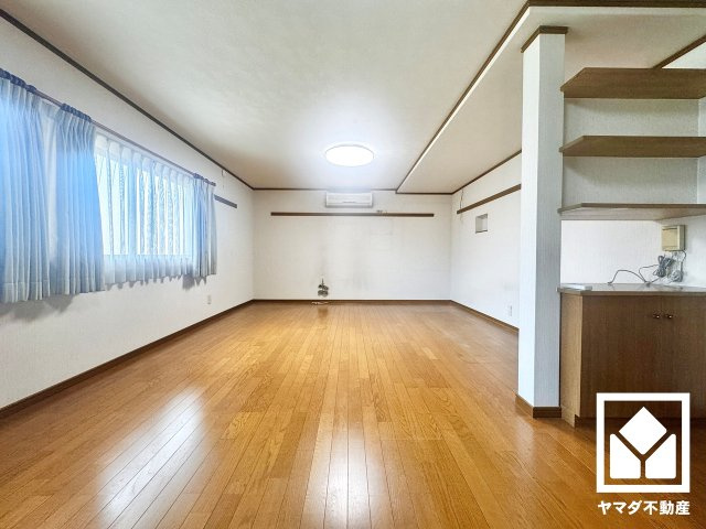 伏見区深草加賀屋敷町の洋室