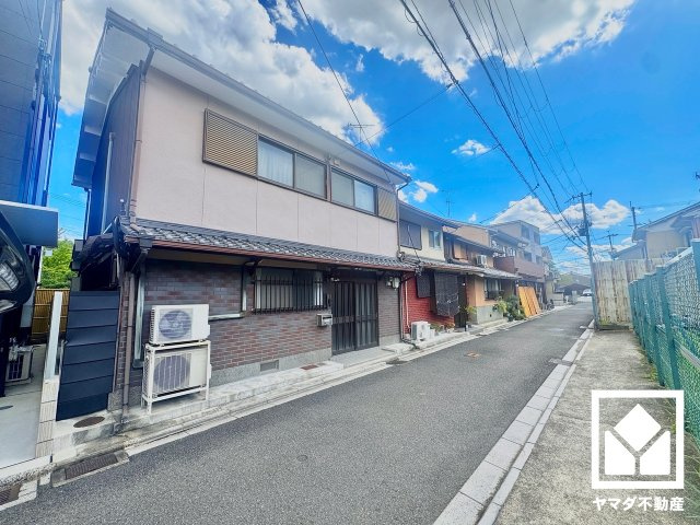 伏見区深草加賀屋敷町の外観