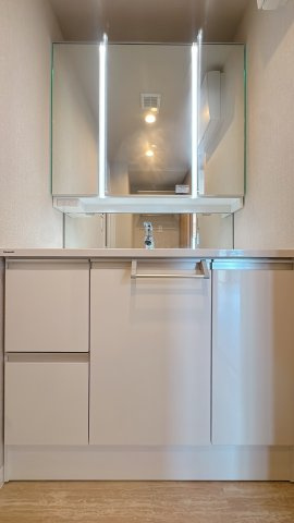 【独立洗面台】 | アンピール海の中道II☆仲介手数料無料☆