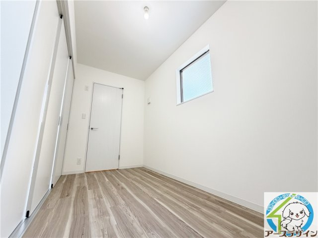 ジーメゾン明石林崎の洋室