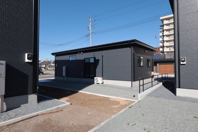 ベルメゾンⅢの外観|建築中