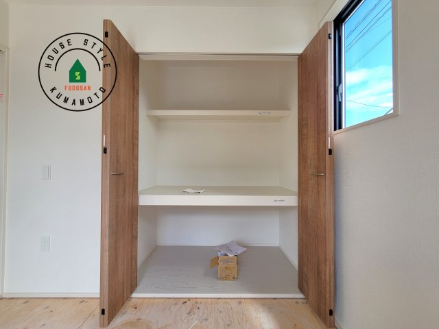 菊池郡大津町大字町第10‐2棟(2号棟)の内観：施工例|収納には困りません。