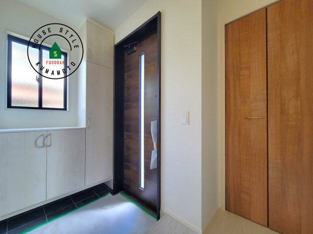 菊池郡大津町大字町第10‐2棟(2号棟)の内観：施工例|二重ロックでしっかり防犯対策ができます。