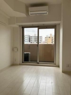 【洋室】 | プレサンス心斎橋ラヴィ | 広々とした洋室です