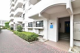 コープ野村バードウッド鶴見２番館のエントランス