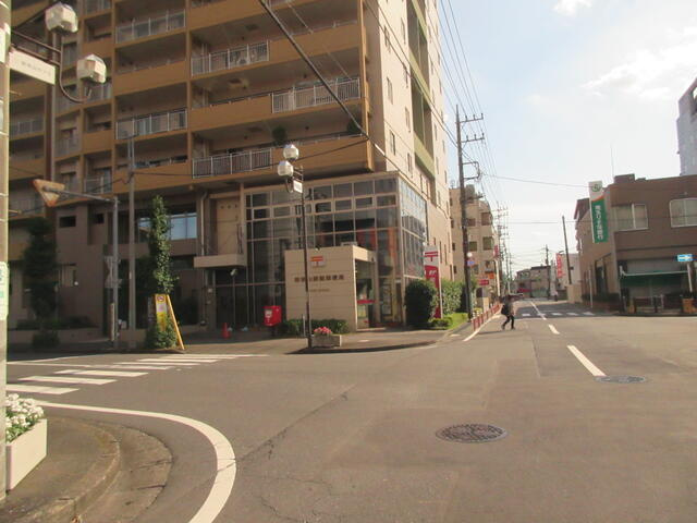 新狭山駅前郵便局まで357m