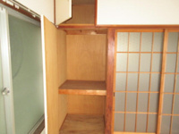 物入収納付き