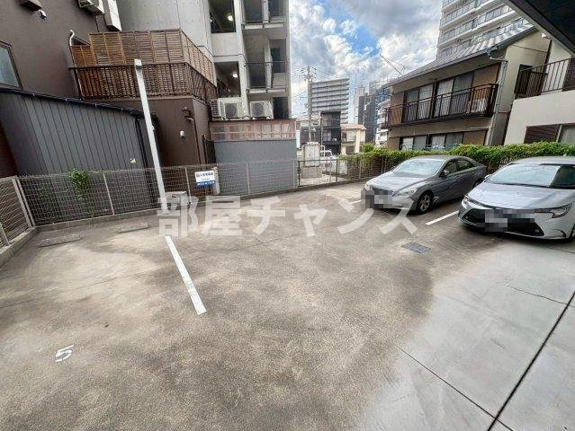 イーハトーブ大曽根の駐車場