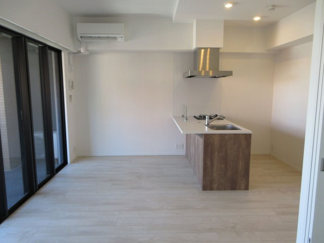 グランドヴィラス室見の居間・リビング