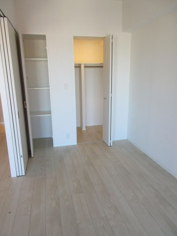 グランドヴィラス室見の居間・リビング