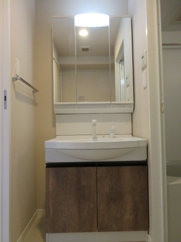 グランドヴィラス室見の洗面所