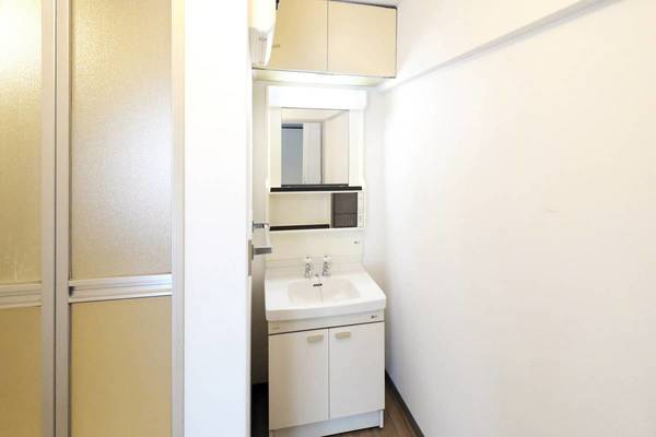 ビレッジハウス千種1号棟の洗面所|ビレッジハウスの同一物件・同一タイプの間取りの写真です