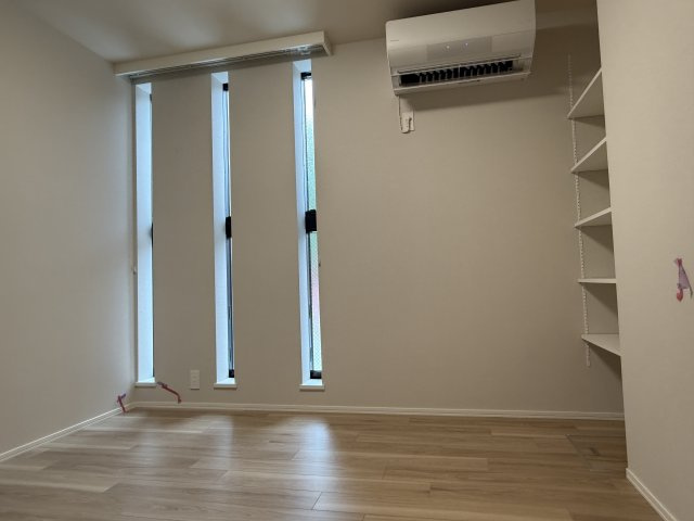 Ｌｅ　Ｌｉｅｎの寝室