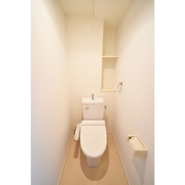 アルページュ西新のトイレ
