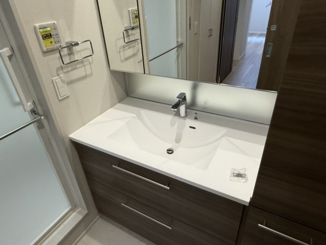 Ｌｅ　Ｌｉｅｎの独立洗面台