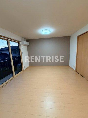 リヴェールＮＯＭＵＲＡの居間・リビング