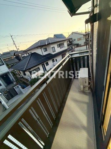 リヴェールＮＯＭＵＲＡのバルコニー