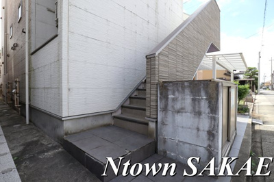 【エントランス】 | プルミエール | 建物の内部です