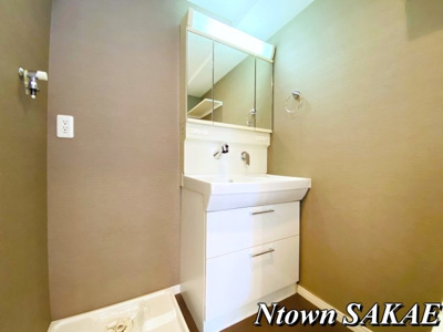 【独立洗面台】 | プルミエール | 朝の身支度には欠かせない独立洗面化粧台