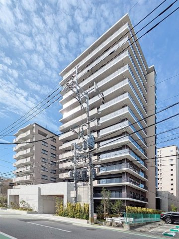 グランド・サンリヤン西新の外観